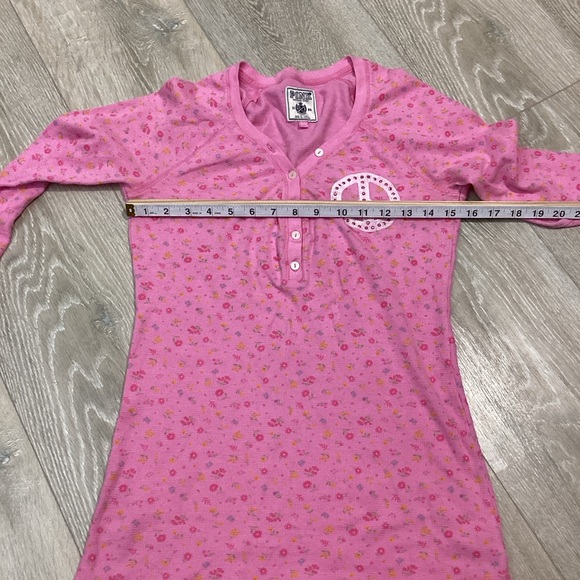 PINK Victoria's Secret Retro Pink Top Floral Long Sleeve with Front Button Sz M - Picture 8 of 13